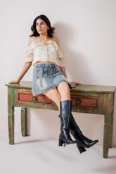 VANILLA VIXEN Ruffled Top