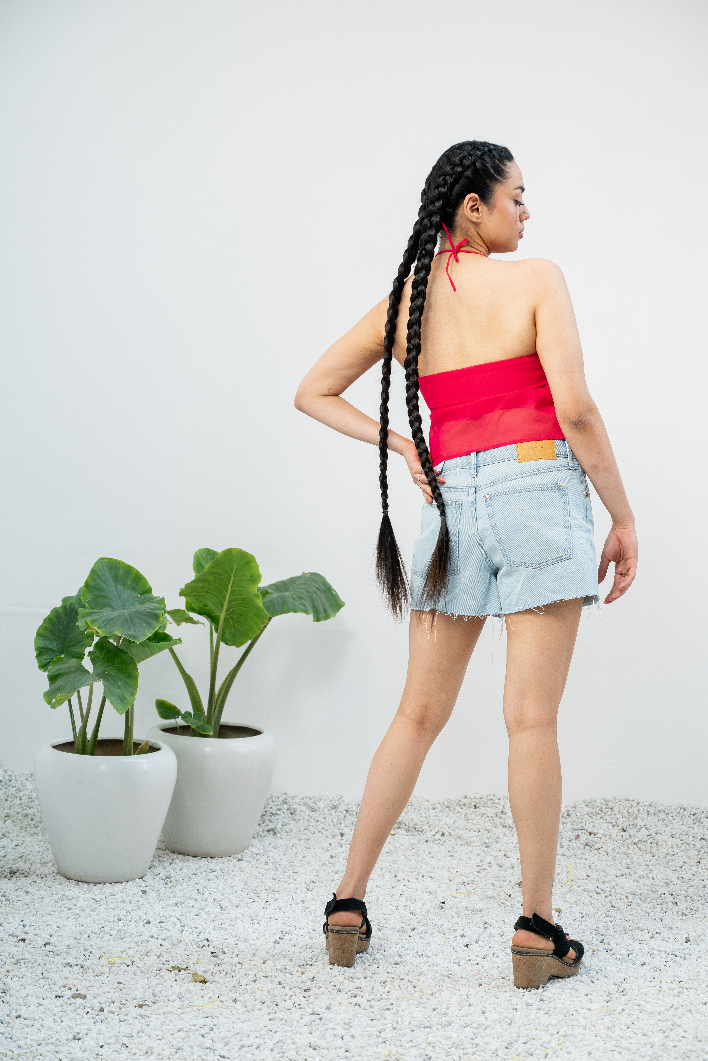 DAHLIA TWIST Halter Top