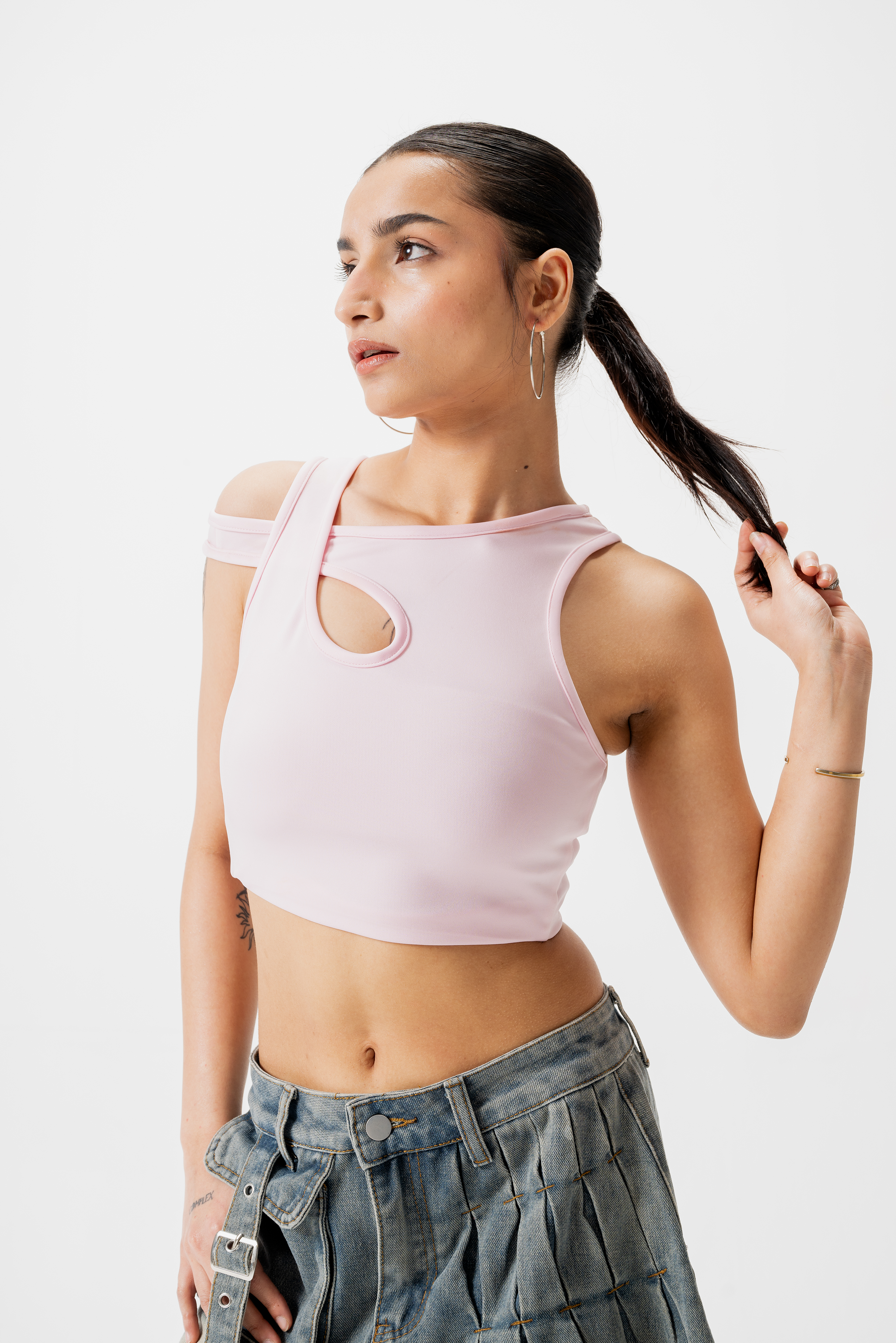 ASYMMETRIC BLOOM Crop Top
