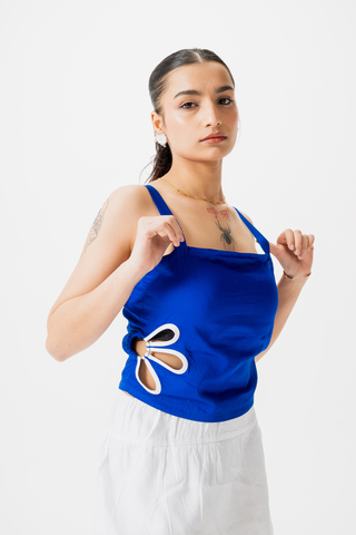 SCULPTED SIDE Cutout Top