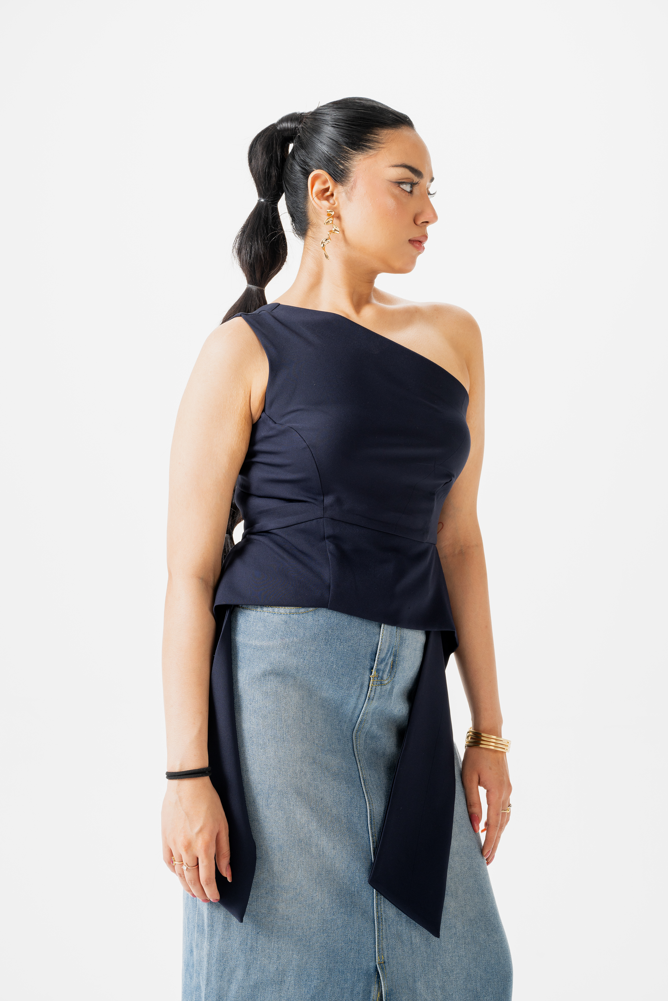 OBLIQUE ELEGANCE Asymmetric Top